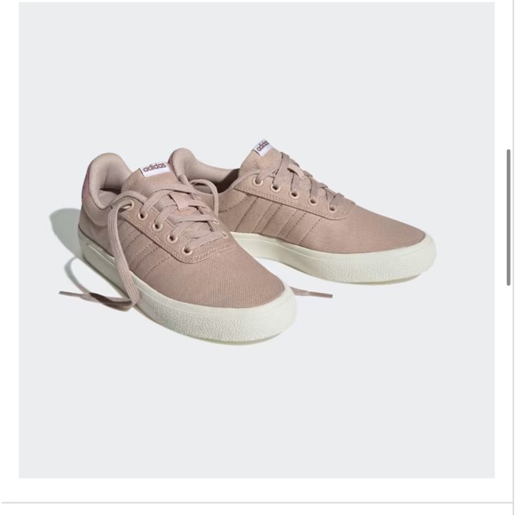 Adidas NWT VULC RAID3R LIFESTYLE
SKATEBOARDING 3-STRIPES
BRANDING - womens - Picture 7 of 7